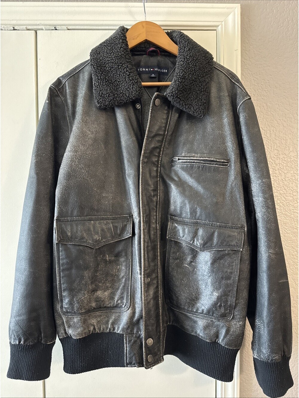 VTG Tommy Hilfiger Men’s Genuine Leather Aviator Bomber Jacket Sherpa Size XL